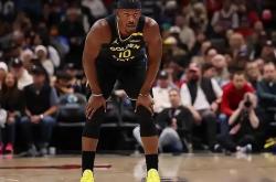 足球直播在线观看免费-巴西男篮绝杀独行侠，贝弗利绝境逆转的简单介绍